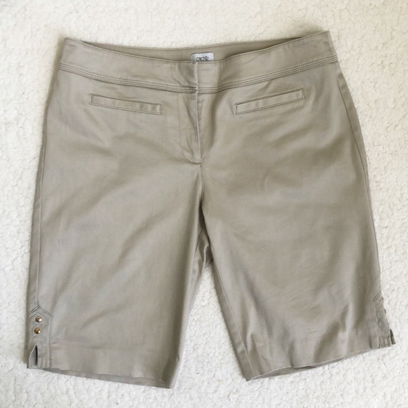 Cache Pants - Cache Khaki Tan Bermuda Shorts Sz 8